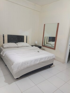 Deluxe Double Room - Hotel O near Kuta Beach formerly Cozy Ro (Bali Nusra)