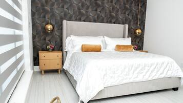 2 bedrooms, iron/ironing board, travel crib, WiFi (free)