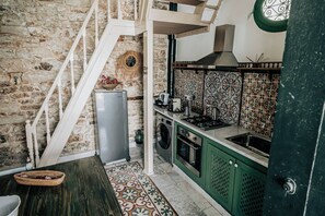 Căn hộ, 2 phòng ngủ, hút thuốc, sân hiên | Bếp riêng