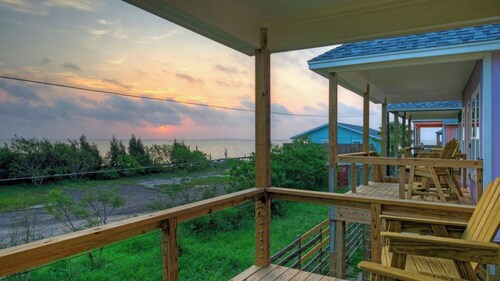 Kingfish by Avantstay Laguna Views + Deck Pool + Dock Access