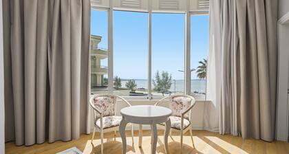 Cela Hotel