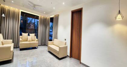 Standard King Roompalette Fairmont Gonda