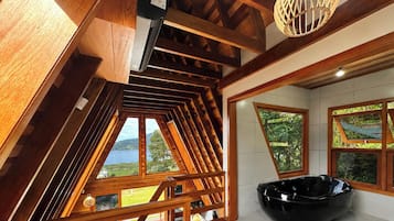 Chalet | Ylelliset vuodevaatteet, yksilöllisesti sisustettu