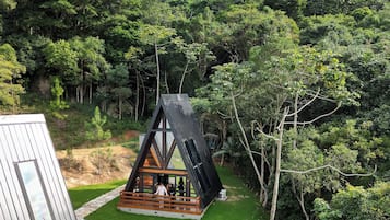 Honeymoon Chalet | Property grounds