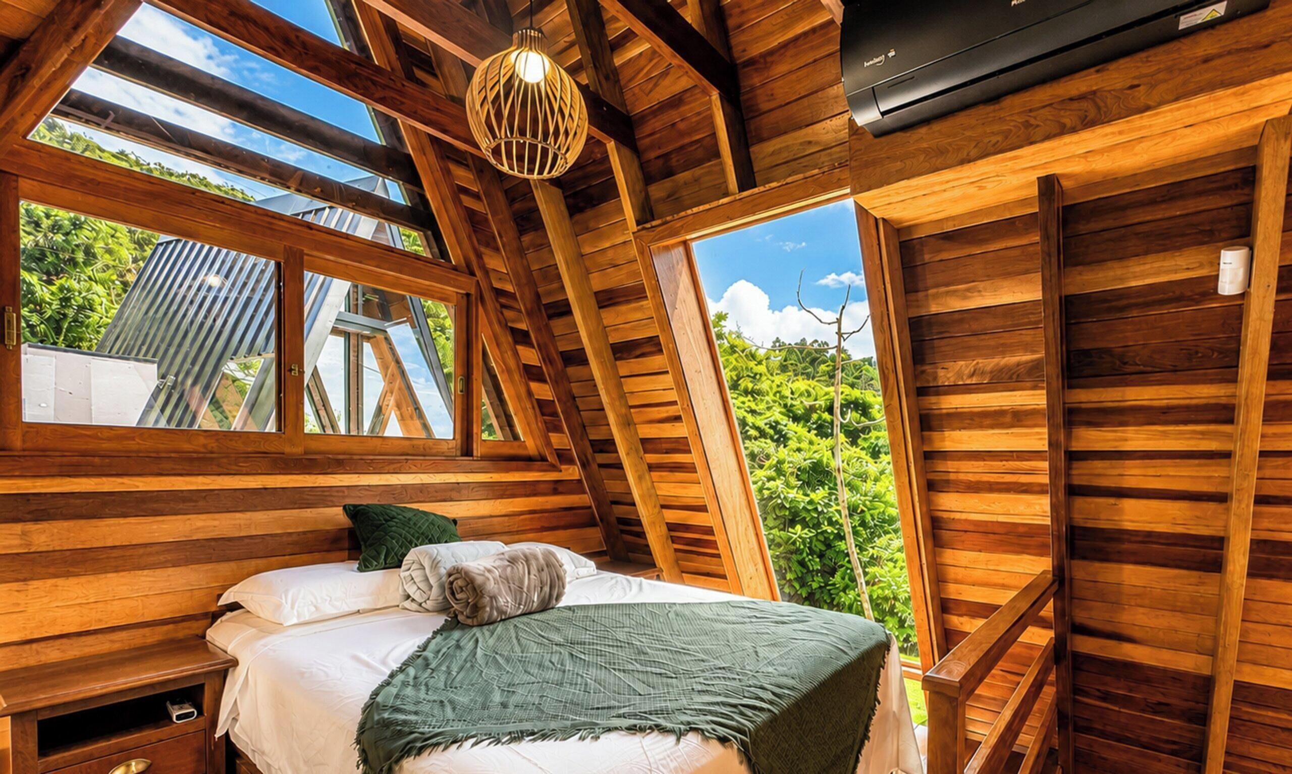 Chalet | Seprai premium, Wi-Fi gratis, dan didekorasi berbeda-beda