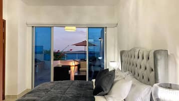 4 bedrooms