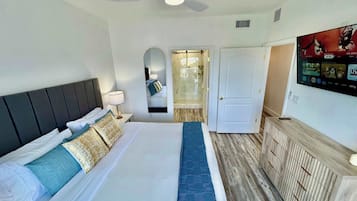 Desk, iron/ironing board, WiFi, bed sheets