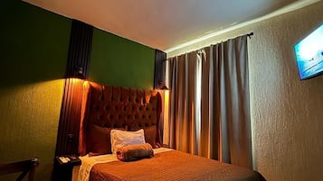 Standard Room | Laptop workspace, blackout drapes, iron/ironing board, WiFi (free)