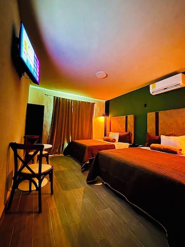 Royal Madero Inn Playa