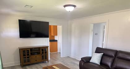 577 Cozy Farm House in Arabi GA