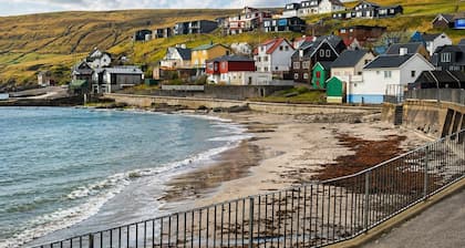 Ocean View Apartment - Heart of TĂłrshavn