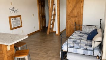 2 bedrooms, bed sheets, wheelchair access