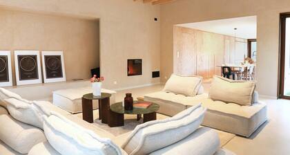 Forest House Designer Eco Lodge for 10, heated pool