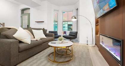 Boutique 3BR Retreat • Sleeps 7 • Free Parking