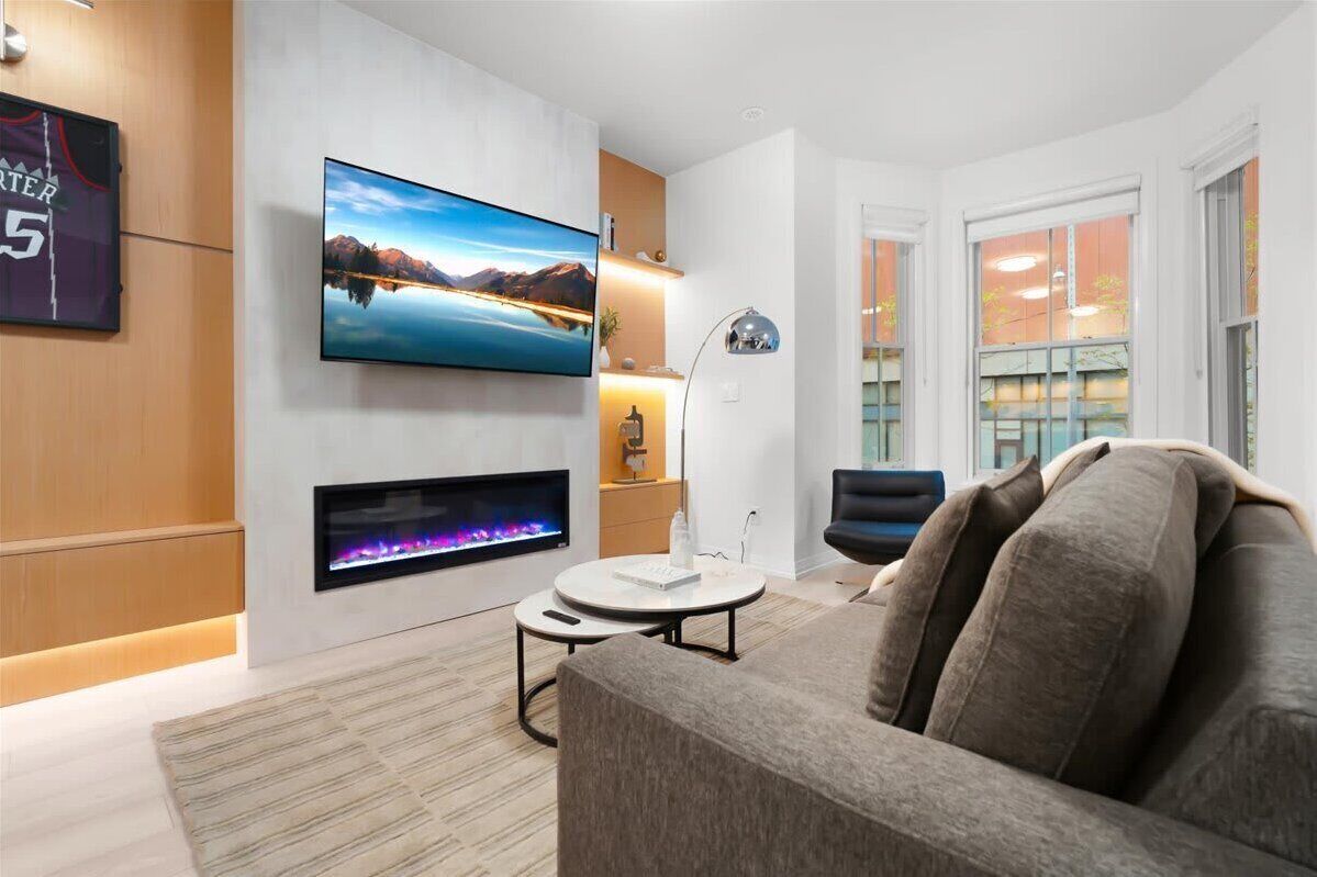 TV, fireplace, offices