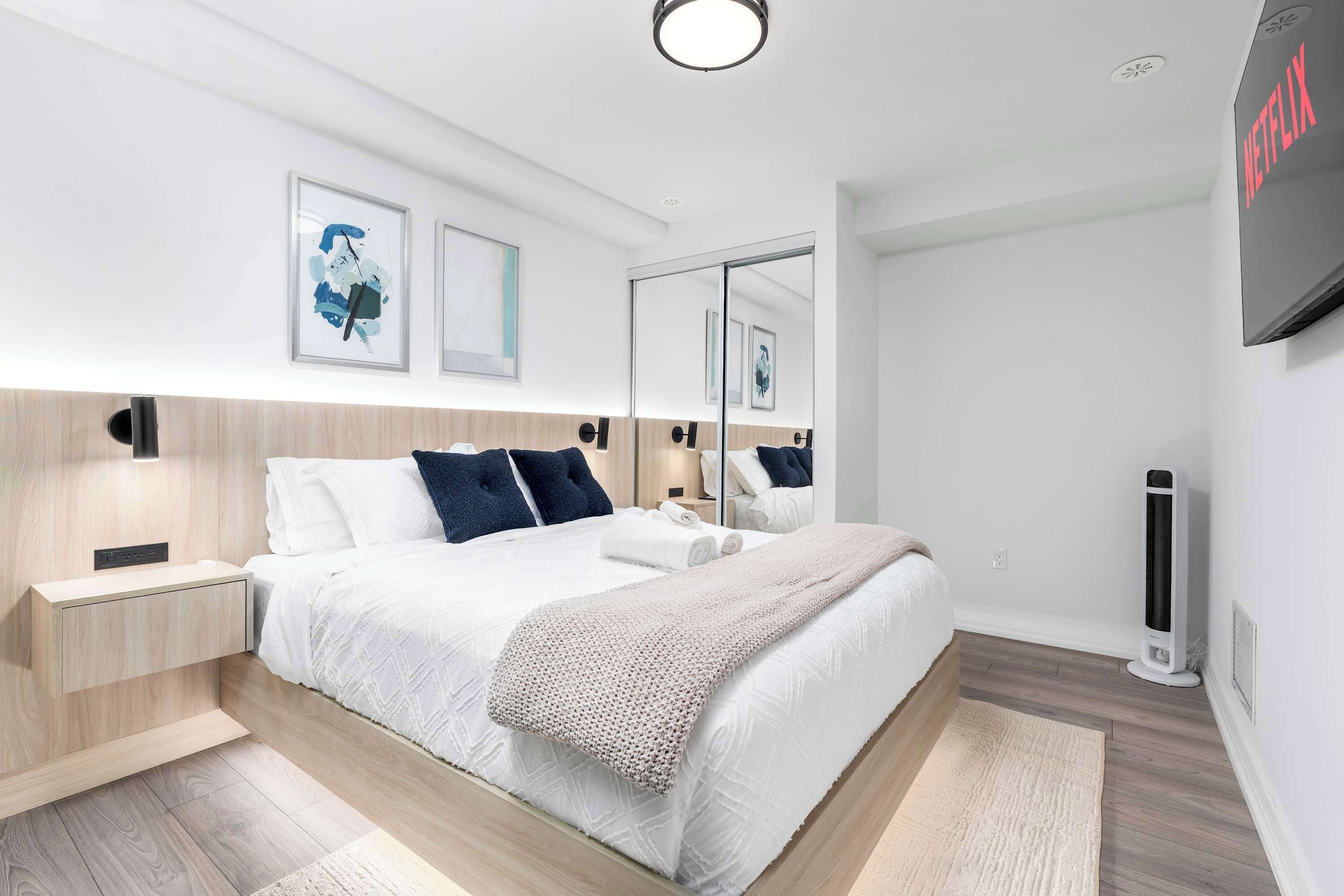 Iron/ironing board, WiFi, bed sheets
