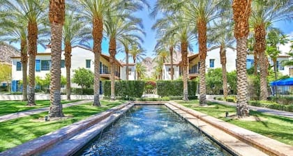 Legacy Villas Resort Deluxe King - Tahiti Poolside Suite with Private Patio