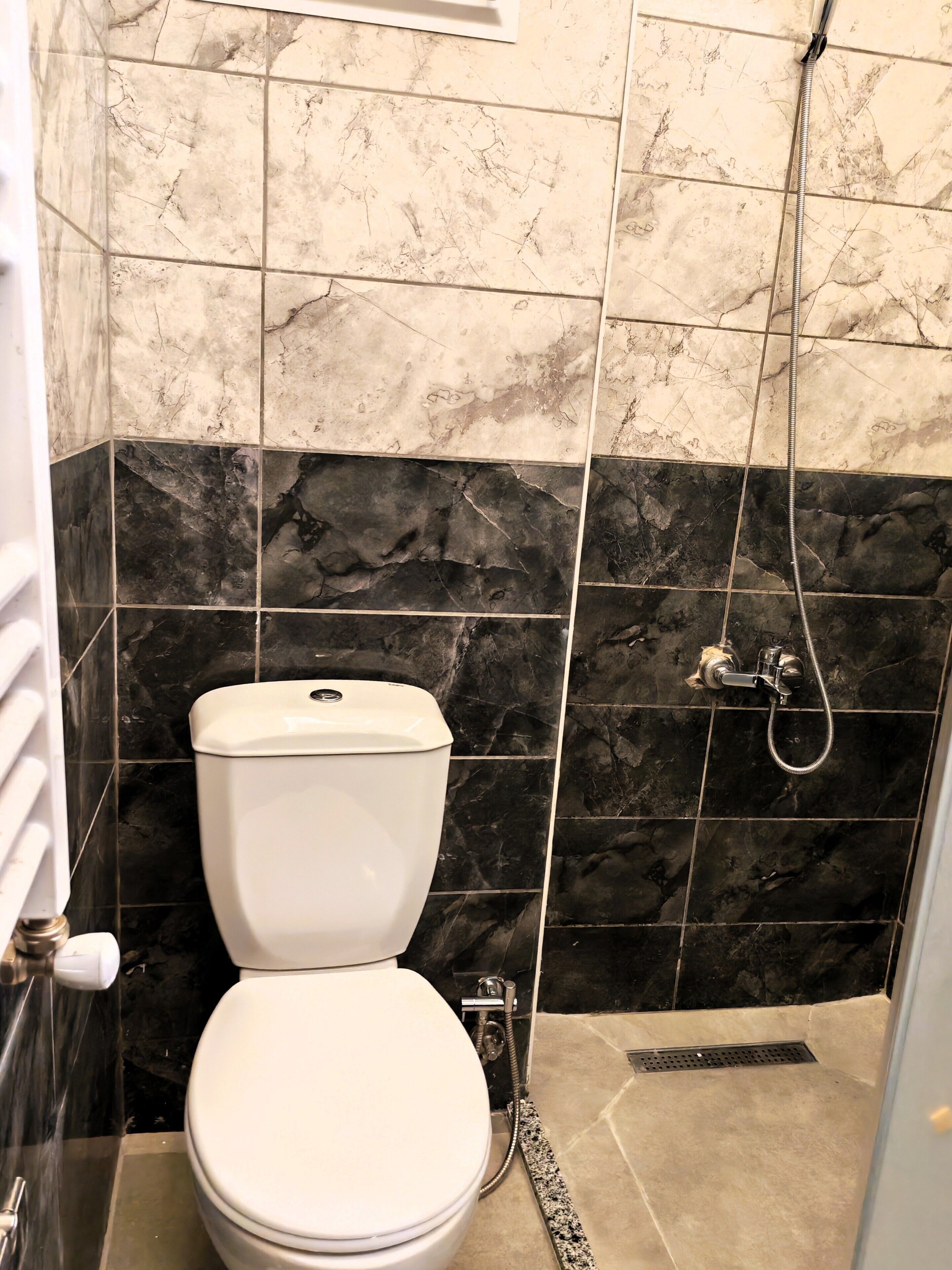 Apartment, Mehrere Betten, Küche | Badezimmer | Duschwanne, Handtücher, Seife, Shampoo