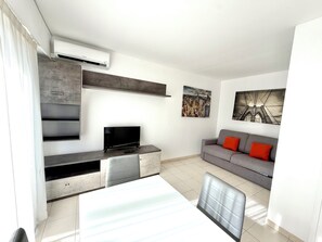 Fernseher