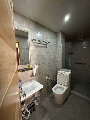 Double or Twin Room, Patio, City View | Bathroom - ornament boutique hotel (T'bilisi)