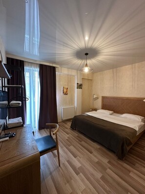 Double or Twin Room, Patio, City View - ornament boutique hotel (T'bilisi)