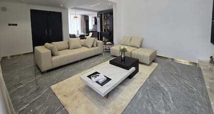 Spacious 4-bedroom townhome with AC in fantastic Nairobi