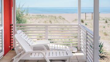 Comfort Apartment, Balcony, Beach View | Terrace/patio