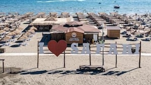 Leilighet – comfort, balkong, strandutsikt | Strand | Nær stranden og hvit sand