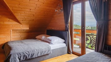 Rumah | 2 kamar tidur dan dilengkapi dengan perabotan berbeda-beda