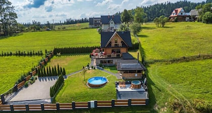 Luxury Holiday Villa, Pool, Sauna, Jacuzzi