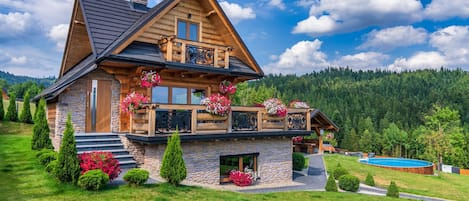 House | Exterior