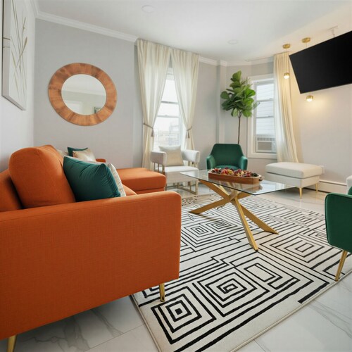 Charming 2-bedroom Apartment with AC in Yonkers