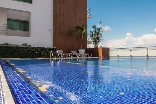 Apartment for 6 on the first floor with pool