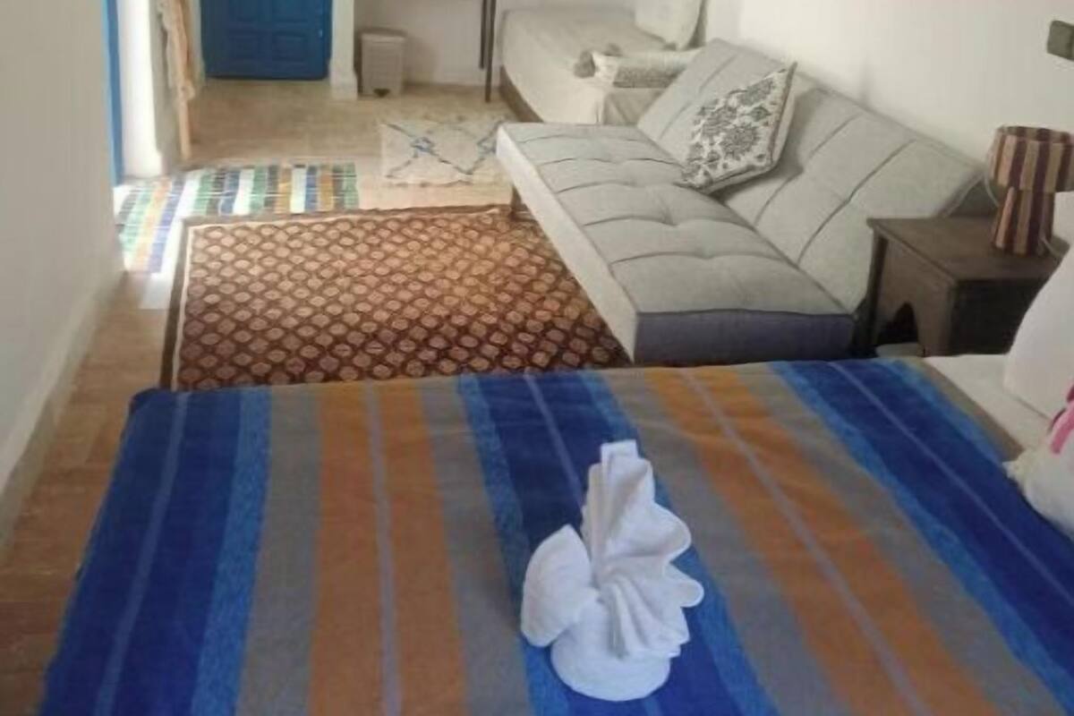 In-room safe, free WiFi