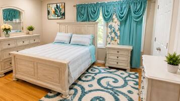 3 habitaciones, tabla de planchar con plancha, wifi y ropa de cama