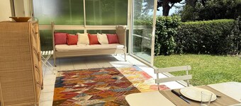 400 m walk from the beach - charming house with garden in Saint-Cast le Guildo