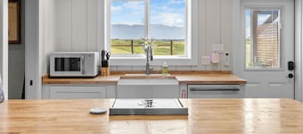 Charming studio apartment on working hobby farm