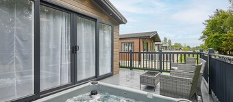 Host Stay Rose Lodge