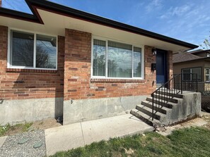 Exterior detail - Modern 2BR Retreat near Light Rail, Seward Park 54 (Seattle)