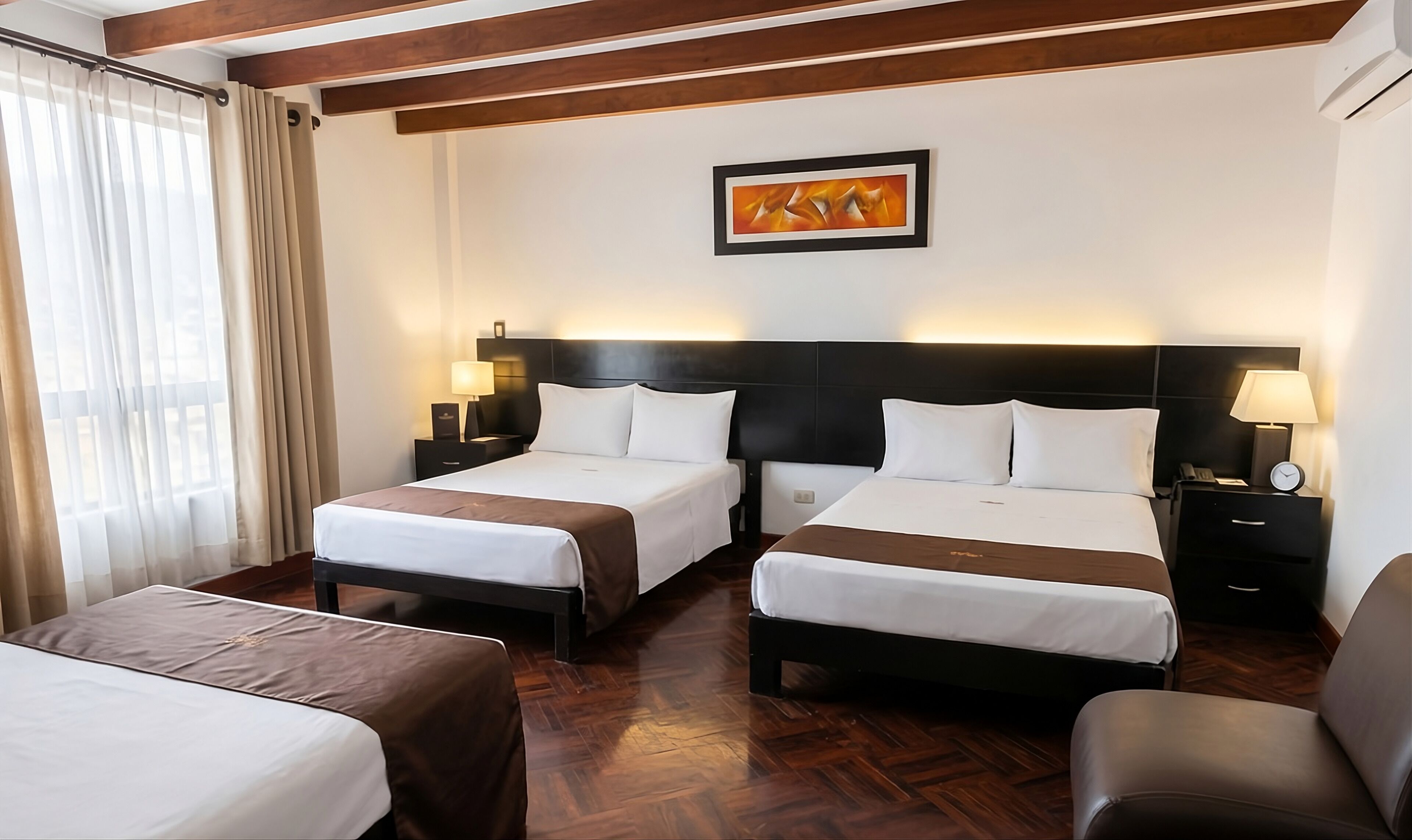 Deluxe Triple Room, City View