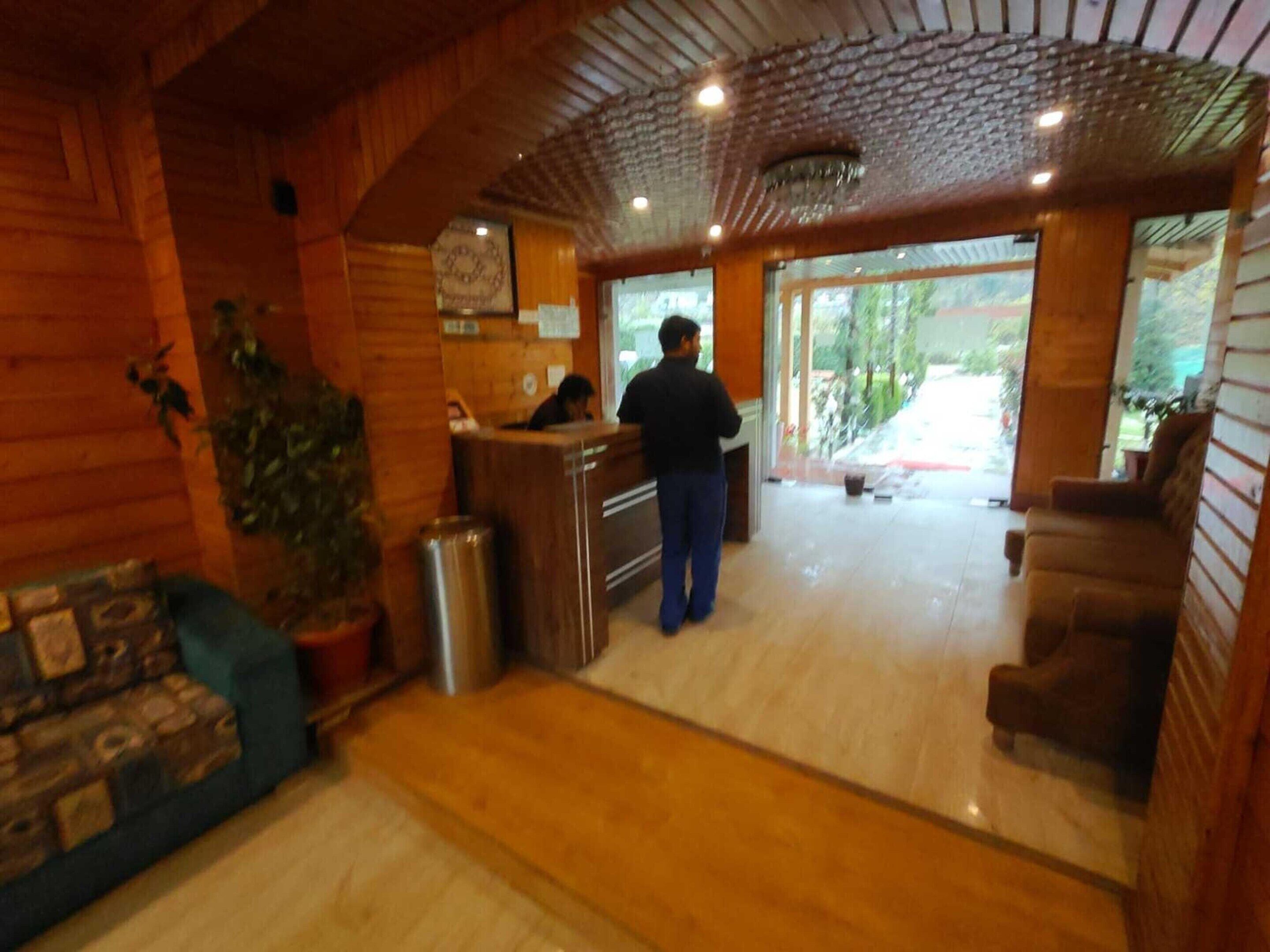 House | Reception