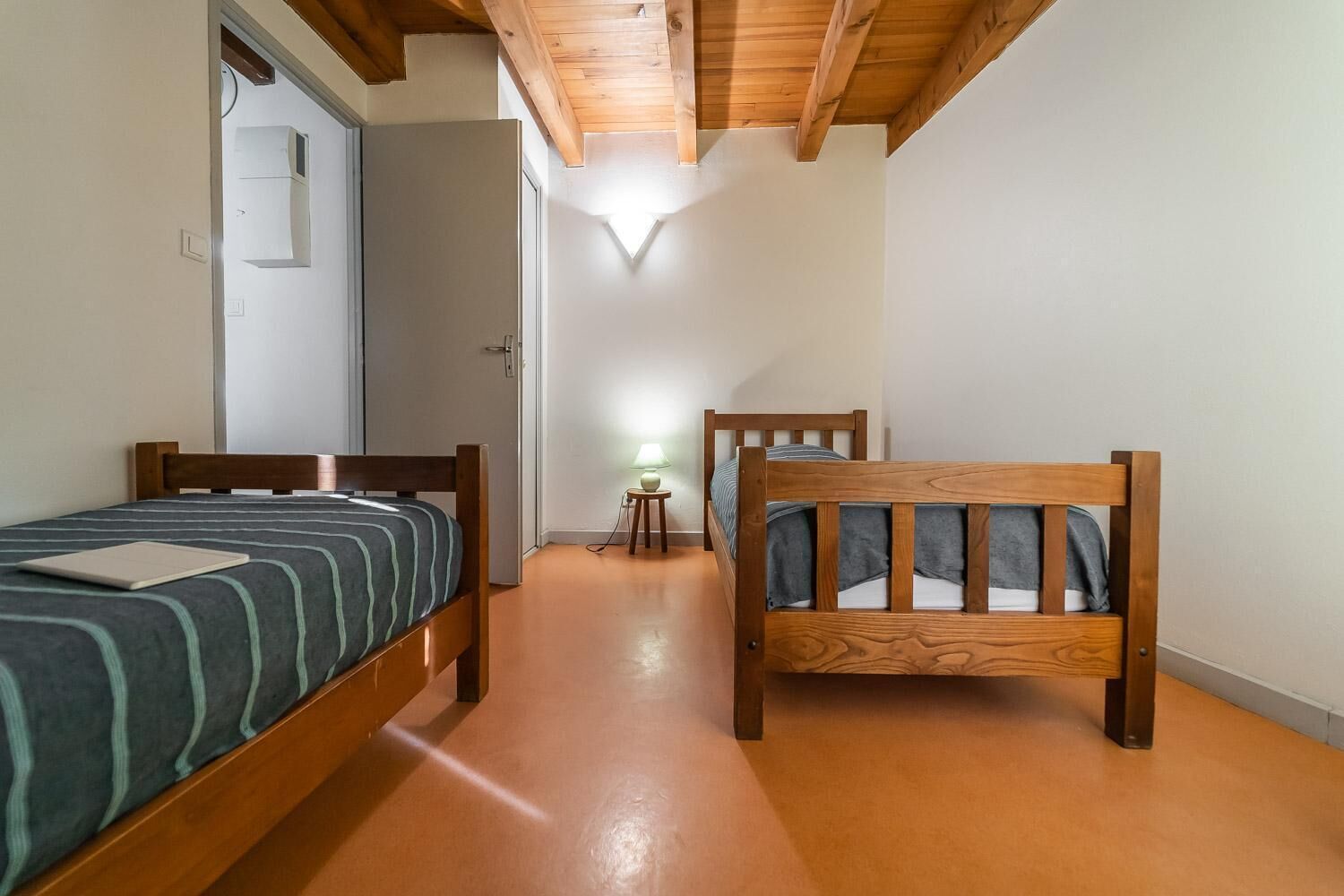 4 chambres, Wi-Fi gratuit, draps fournis