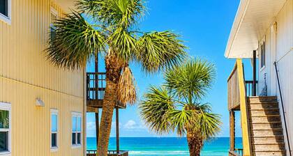 Beachfront Escape Ocean Views Pets Welcome