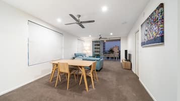 Apartment, Balcony, Ocean View | Interior