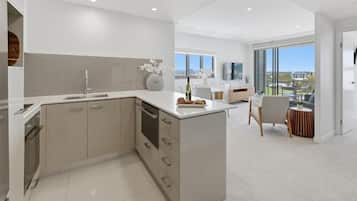 Appartement, balkon, uitzicht op oceaan | Interieur