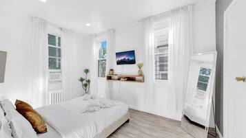 Iron/ironing board, travel cot, free WiFi, bed sheets