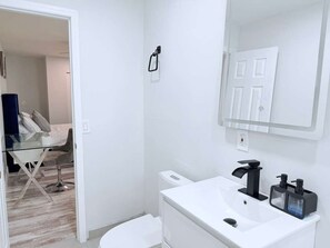 Soap, toilet paper - LUJO STUDIO Perfect 1-bedroom apartment with AC in charming Pembroke Pines (Pembroke Pines)