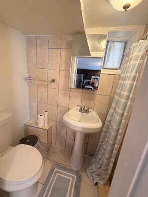 Bathroom - Elite room stay (Bridgeport)