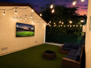 Terrace/patio - 4-bedroom, 3.5 bath home with beautiful backyard hangout area in Pico Rivera (Pico Rivera)
