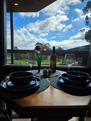 Dining - Apple Tree Studio - country luxury self-contained studio (Kilmore)